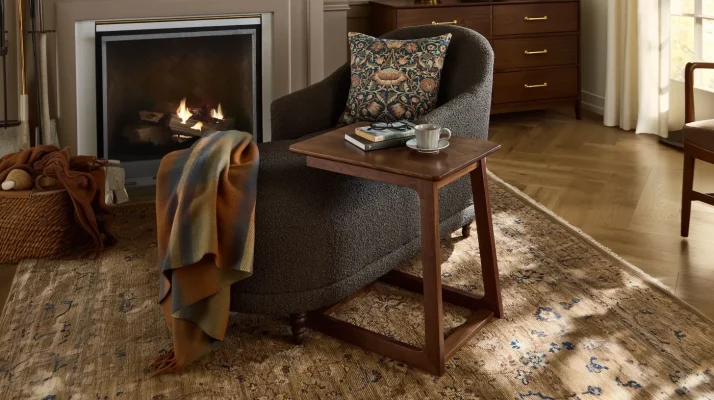 Elegant and Functional The Beauty of Modern Minimalist Side Tables